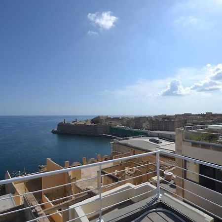 Vallettadreamsuites Groud Floor Shared Sea View Rooof Terrace Buitenkant foto